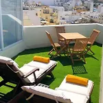 Sunny Penthouse In *
