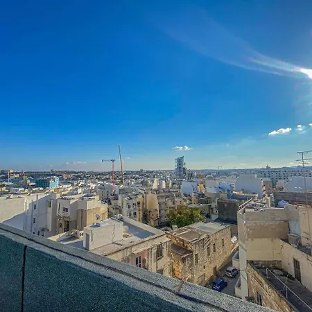 Sunny Penthouse In