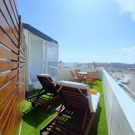 아파트 Sunny Penthouse In