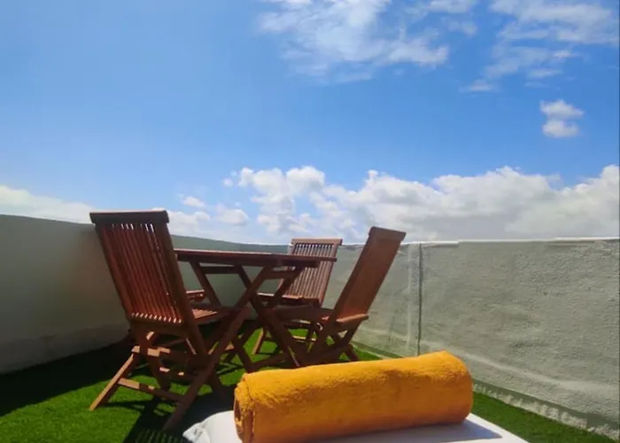 Sunny Penthouse In Apartament Gzira